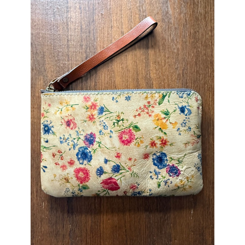 Patricia Nash Prairie Rose LZip Leather Wristlet Pouch Floral Boho Western Cream